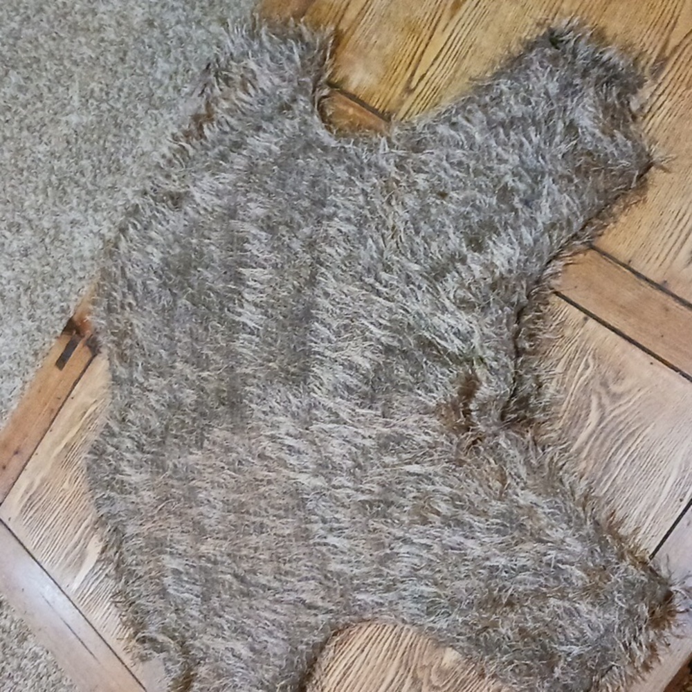 BEAUTIFUL faux fur camisole large box 27 - Picture 7 of 10